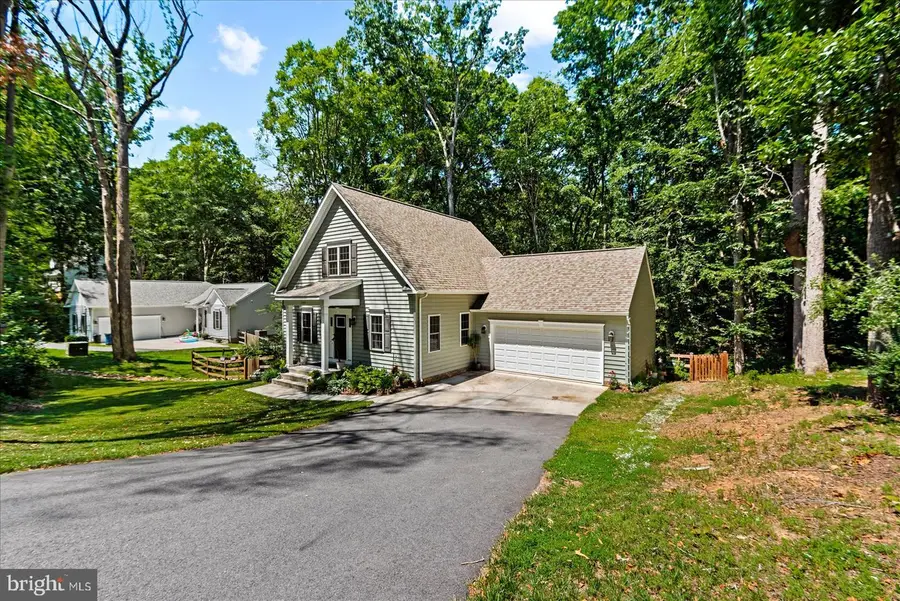 1504 Candlewood St, Fredericksburg, VA 22407 - #3