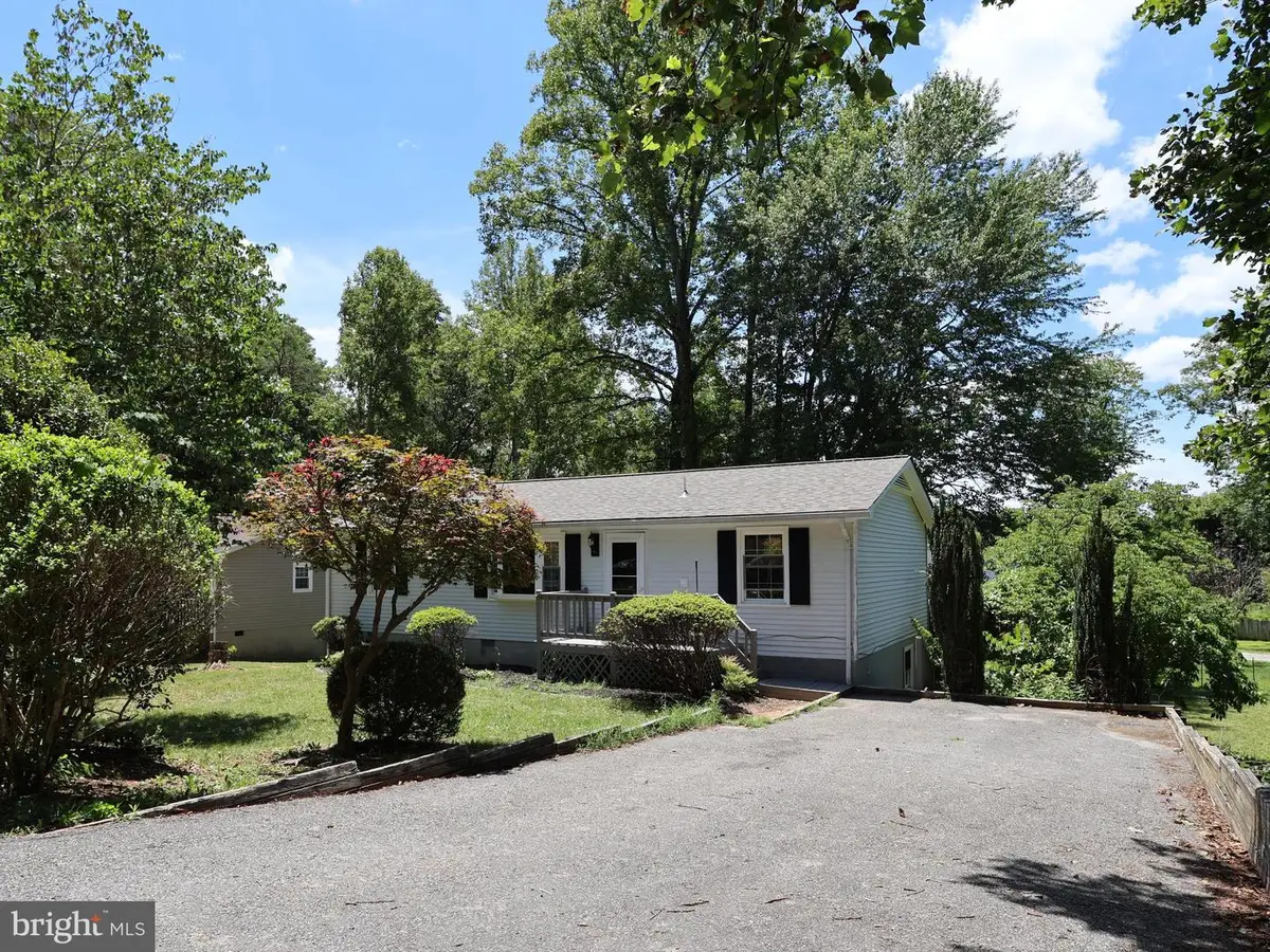 6520 Venison Dr, Fredericksburg, VA 22407 - #1