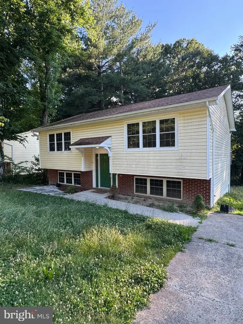 414 Cleveland Ct, Fredericksburg, VA 22407 - #1