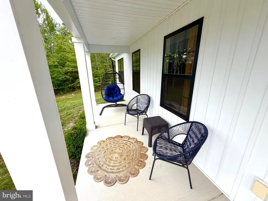9807 Robert E Lee Dr, Spotsylvania, VA 22551 - #3