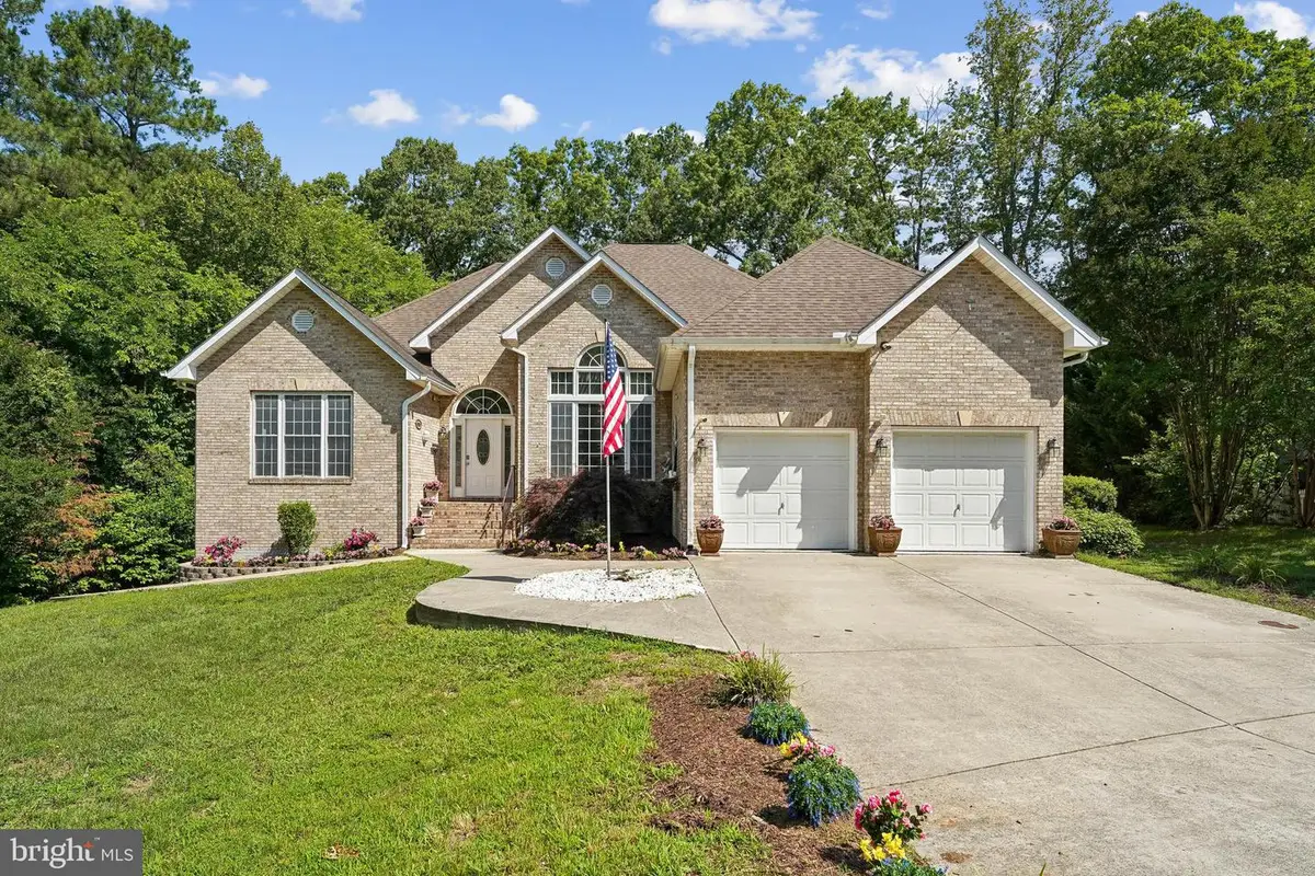 6919 Governors Grant Ln, Fredericksburg, VA 22407 - #1