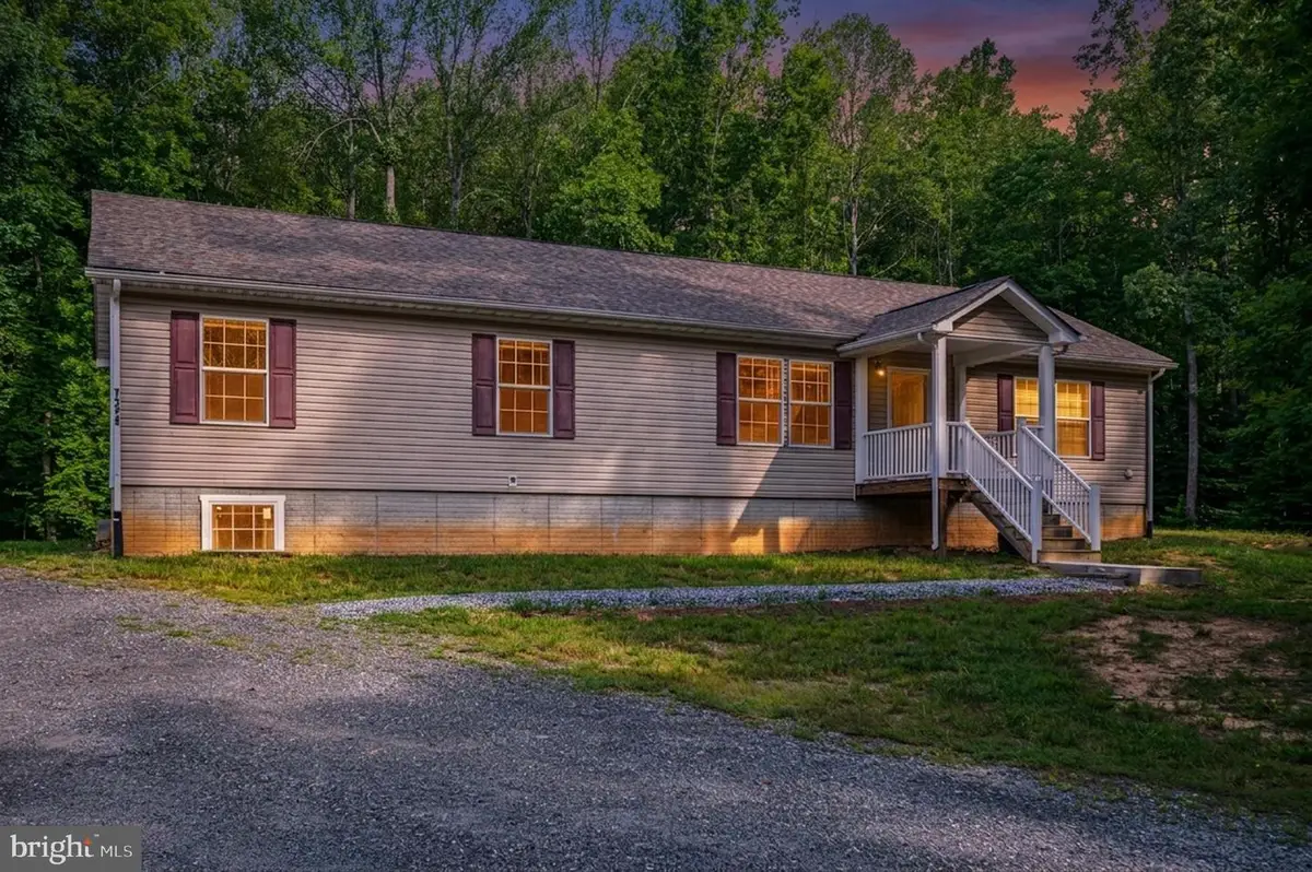 7324 Red Feather Ln, Spotsylvania, VA 22551 - #1