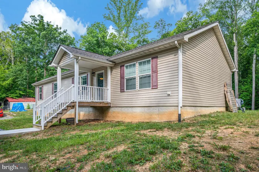 7324 Red Feather Ln, Spotsylvania, VA 22551 - #2
