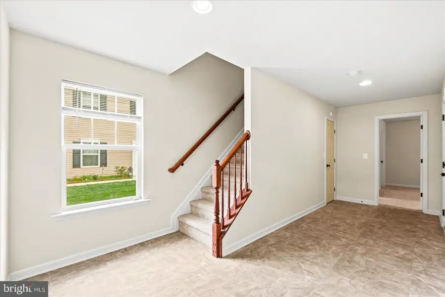 2232 Mallard Landing Dr, Fredericksburg, VA 22408 - #3