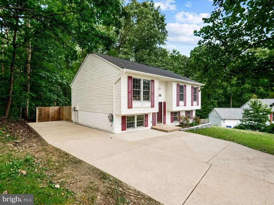 6922 Ridge Way Dr, Fredericksburg, VA 22407 - #3