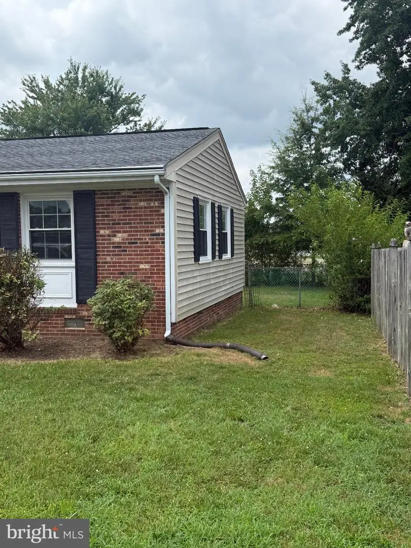 4112 Midway St, Fredericksburg, VA 22408 - #3