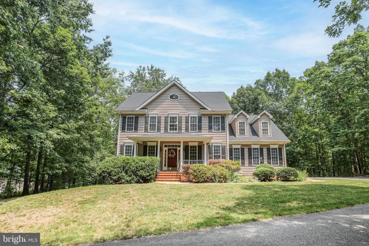 8613 Laroque Run Dr, Fredericksburg, VA 22407 - #1