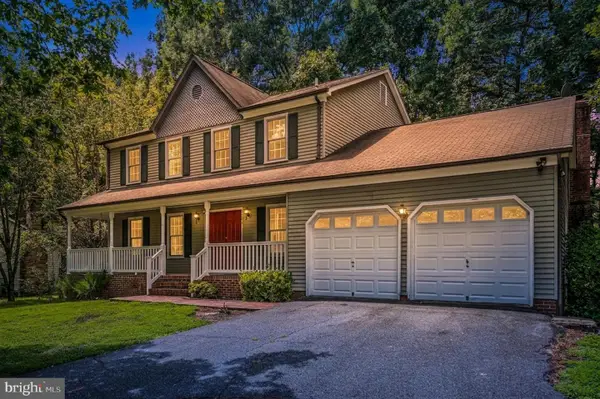 5802 Queens Mill Cir, FREDERICKSBURG, VA 22407