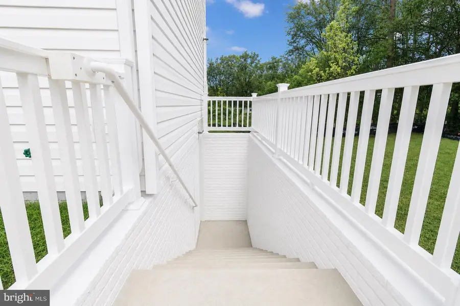 215 Mansfield St, Fredericksburg, VA 22408 - #2