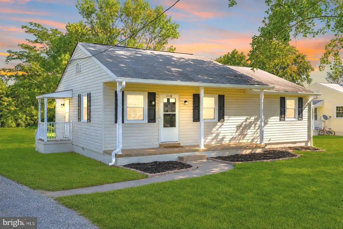 6519 Old Plank Rd, Fredericksburg, VA 22407 - #1