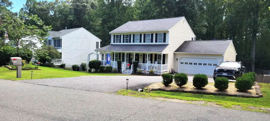 11218 Piedmont Landing Dr, Fredericksburg, VA 22407 - #2