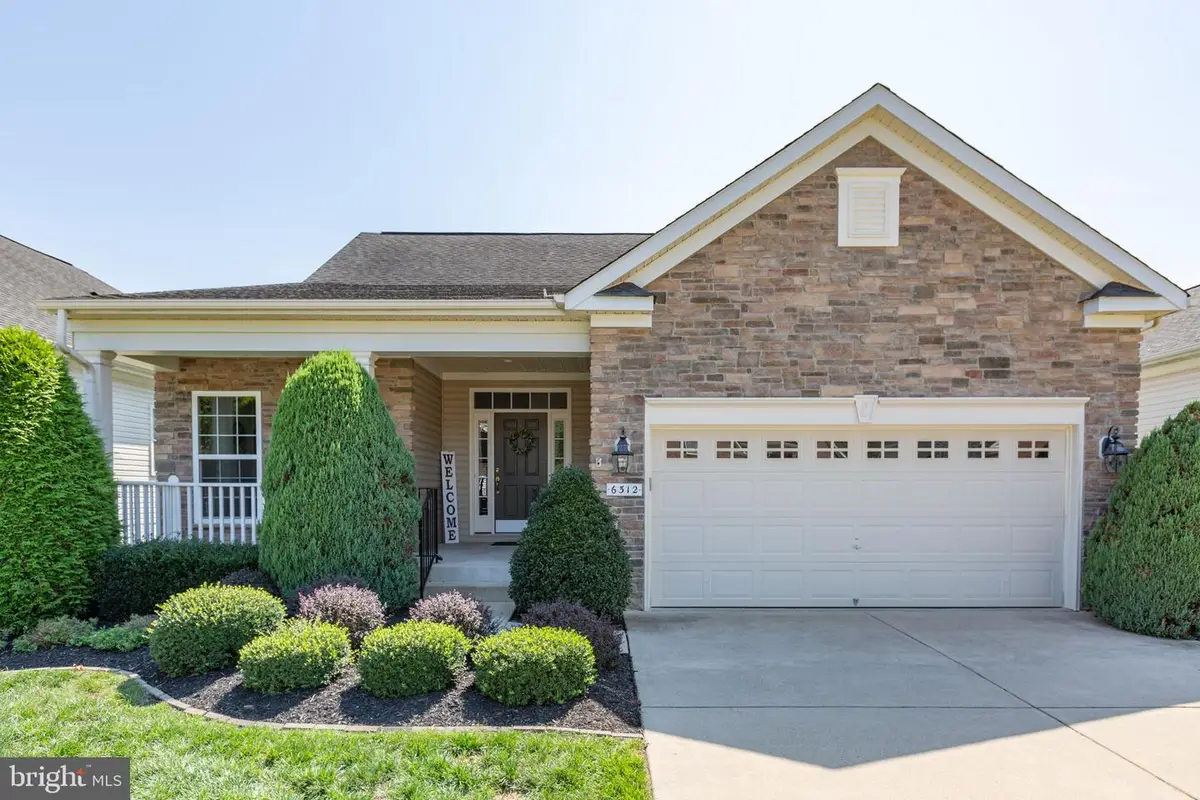 6312 W Dranesville Dr, Fredericksburg, VA 22407 - #1