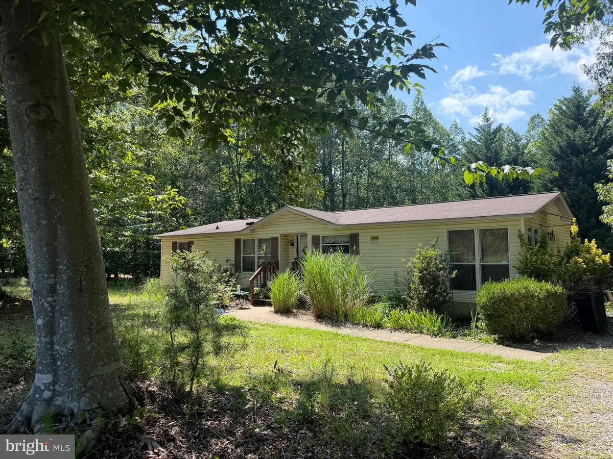 12834 Mill Rd, Fredericksburg, VA 22407 - #1