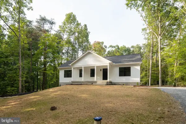 10901 Carlton Dr, BUMPASS, VA 23024