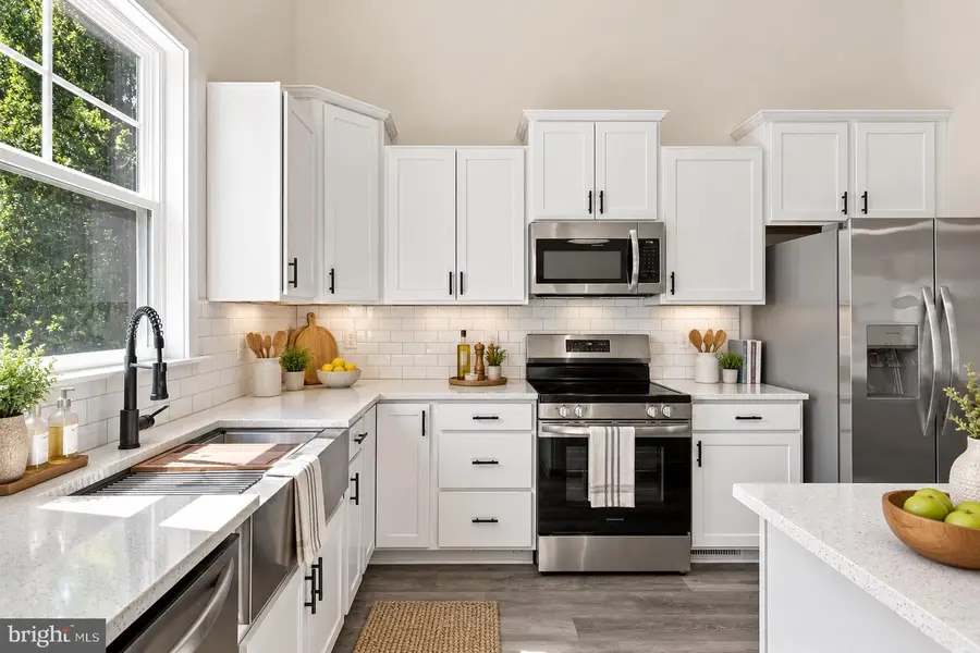 9905 Robert E Lee Dr, Spotsylvania, VA 22551 - #2
