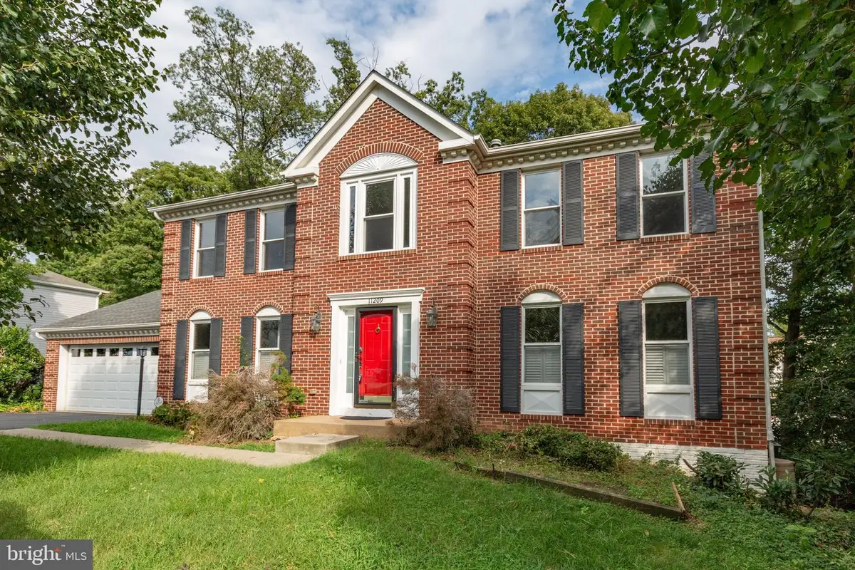 11209 Springfield Dr, Fredericksburg, VA 22408 - #1