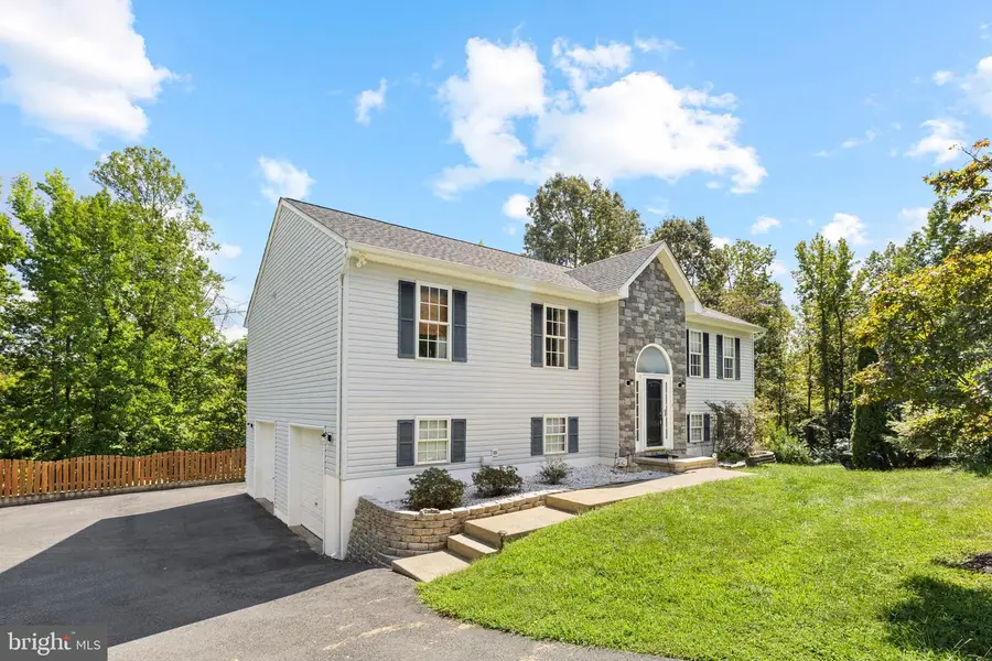 3600 E Glen Dower Dr, Fredericksburg, VA 22408 - #3