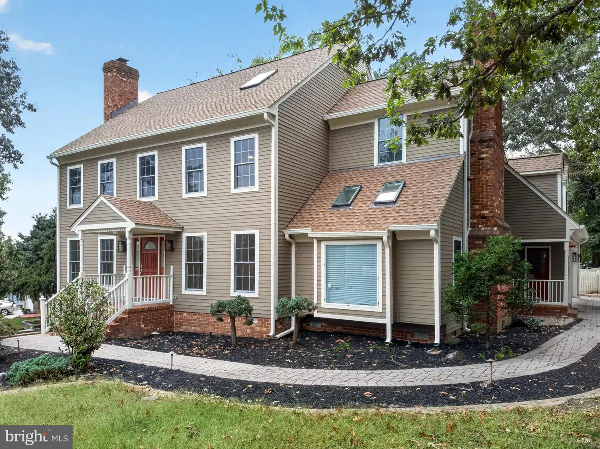 7 Foxhall Cir, Fredericksburg, VA 22407 - #1