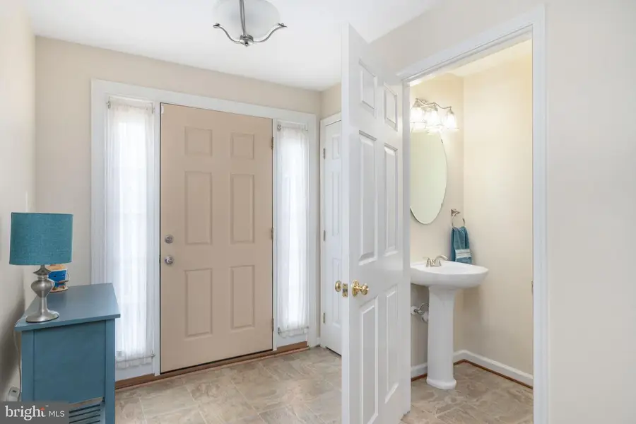 4715 Colonnade Way, Fredericksburg, VA 22408 - #3