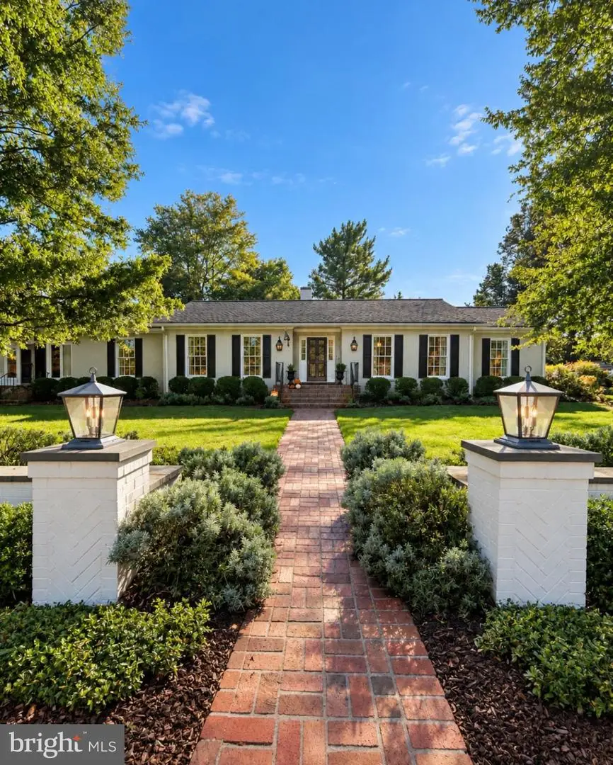 116 Vance Dr, Fredericksburg, VA 22408 - #1