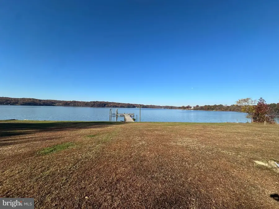 1226 Brent Point Rd, Stafford, VA 22554 - Image #3