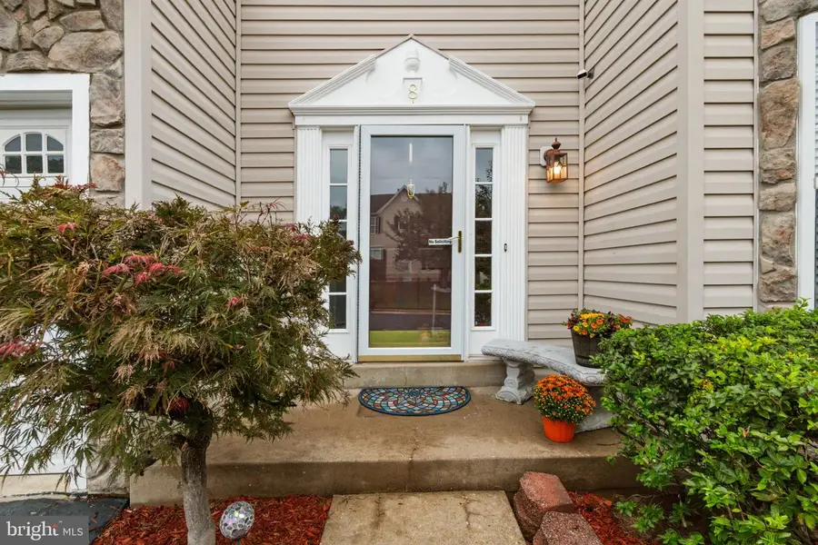 8 Fulton Dr, Stafford, VA 22554 - Image #2