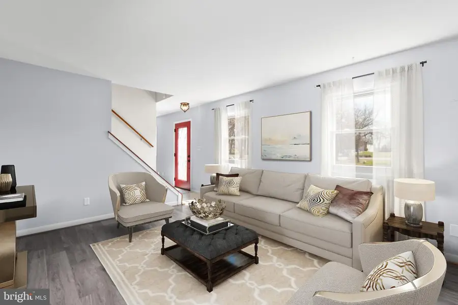 201 Old Landing Ct, Fredericksburg, VA 22405 - Image #2