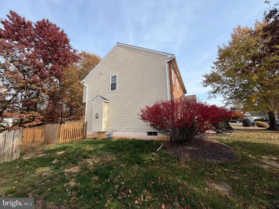 33 Brookstone Dr, Fredericksburg, VA 22405 - Image #3