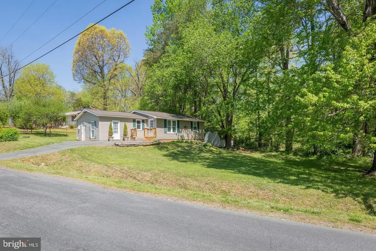 107 Boundary Dr, Stafford, VA 22556 - Image #1