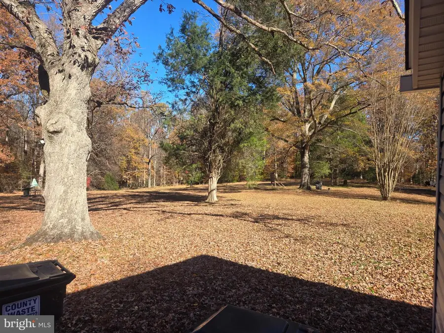 45 Moorwood Dr, Fredericksburg, VA 22406 - Image #2