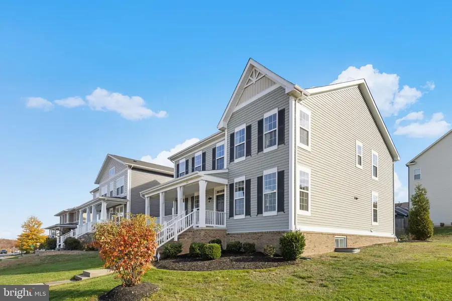 220 Almond Dr, Stafford, VA 22554 - Image #2