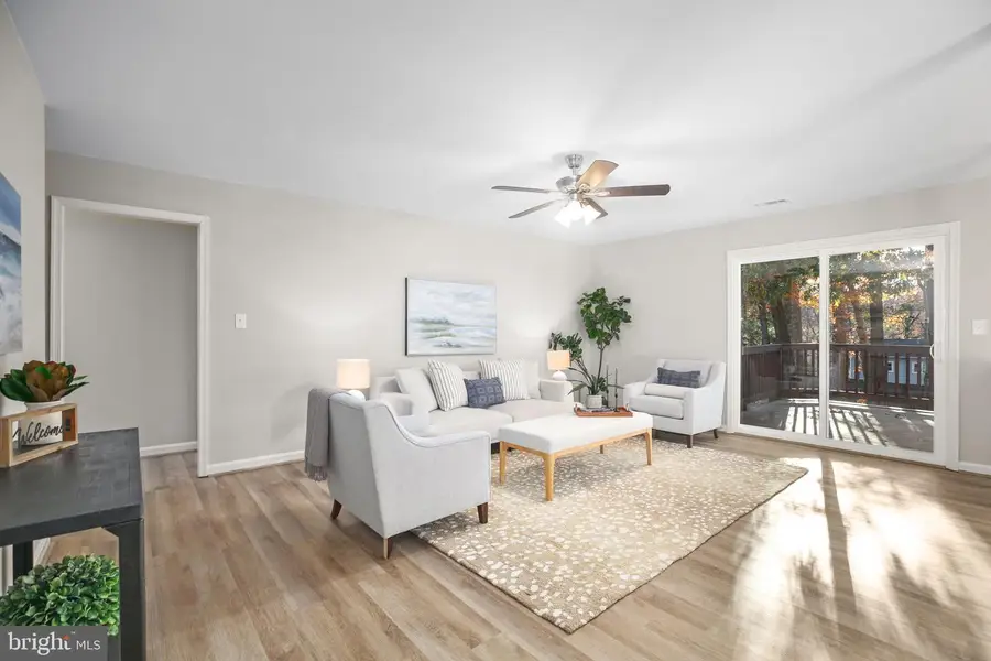 3 Brentwood Ln, Fredericksburg, VA 22405 - Image #2