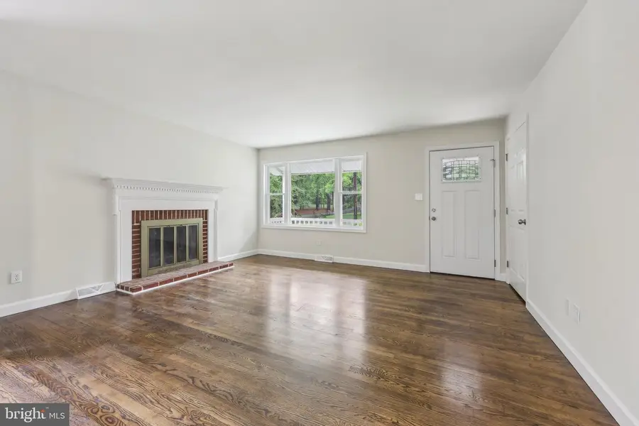 945 Ficklen Rd, Fredericksburg, VA 22405 - Image #3