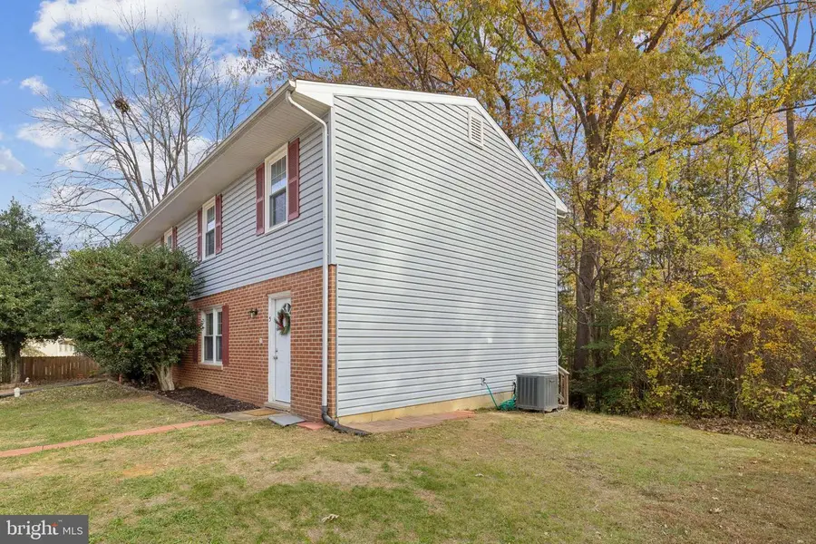 5 Evergreen Ln, Stafford, VA 22554 - Image #2