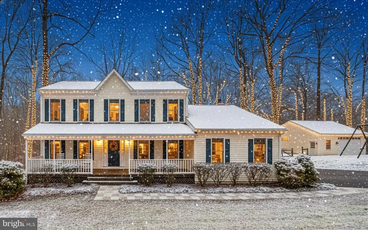 325 Sandy Ridge Rd, Fredericksburg, VA 22405 - Image #1