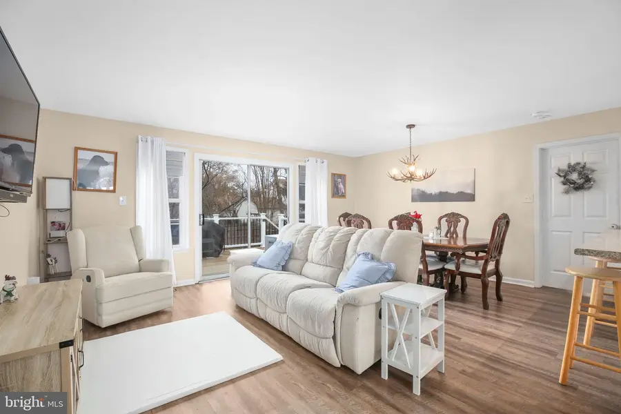 60 Dawson Dr, Fredericksburg, VA 22405 - Image #3