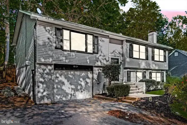 2312 Harpoon Dr, STAFFORD, VA 22554