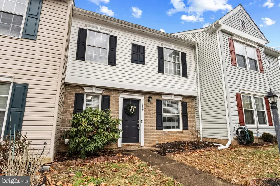 309 Wind Ridge Dr, Stafford, VA 22554 - Image #2