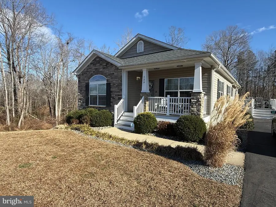 129 Hickory Hill Overlook Ct, Fredericksburg, VA 22405 - Image #2