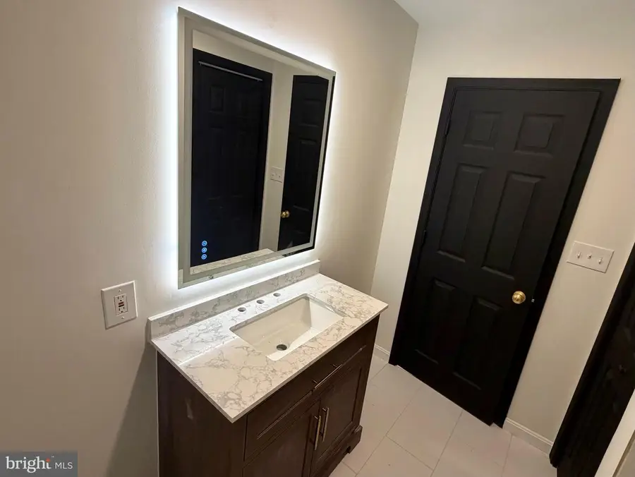 96 Sandy Ridge Rd, Fredericksburg, VA 22405 - Image #3