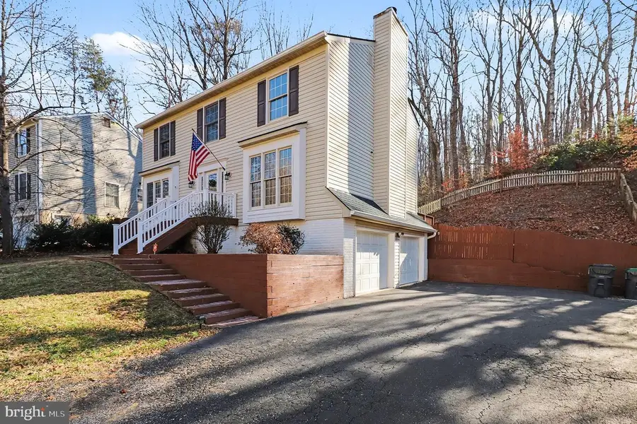 2456 Harpoon Dr, Stafford, VA 22554 - Image #2