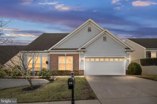 28 Castlewood Dr, FREDERICKSBURG, VA 22406