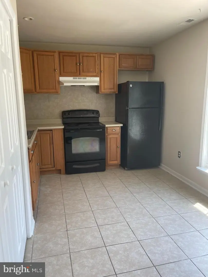 908 Bellows Ave, Fredericksburg, VA 22405 - #3