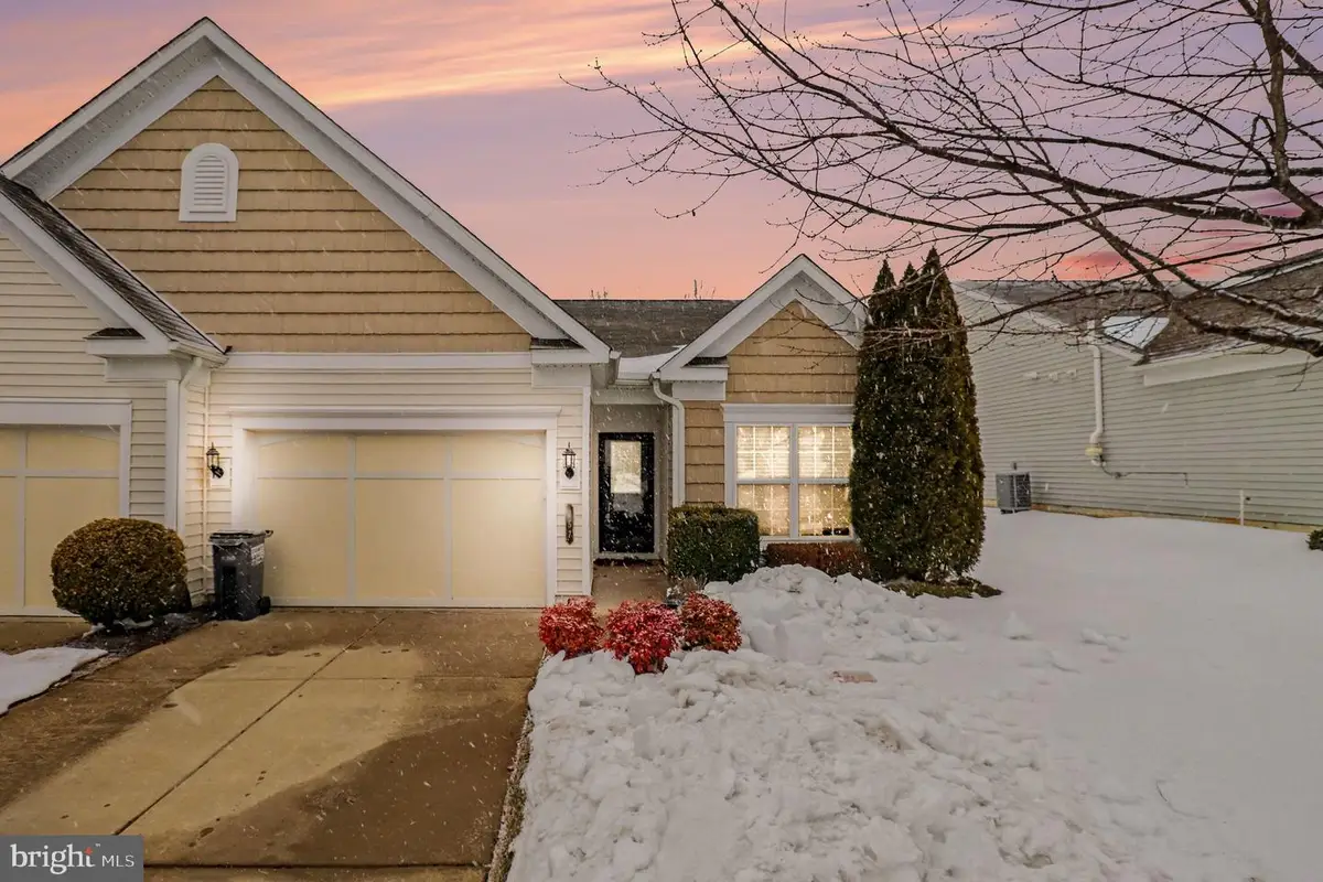 257 Long Point Dr, Fredericksburg, VA 22406 - #1