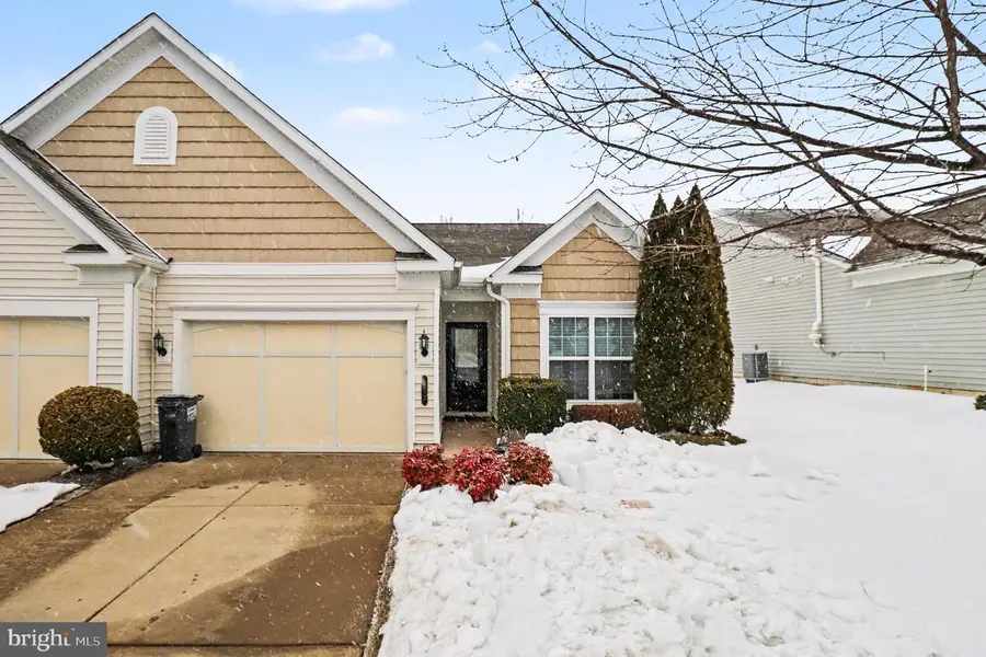 257 Long Point Dr, Fredericksburg, VA 22406 - #2