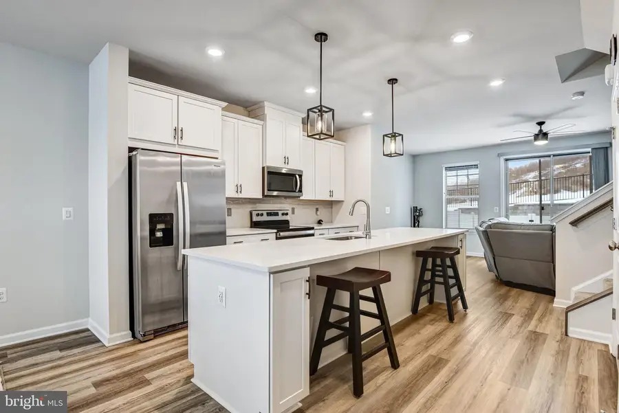 152 Whitson Woods Pl, Stafford, VA 22554 - Image #3