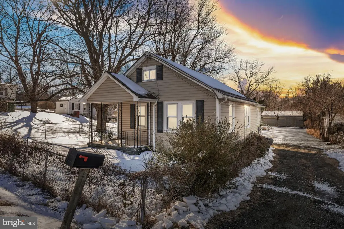 9 Kelley Rd, Fredericksburg, VA 22405 - #1