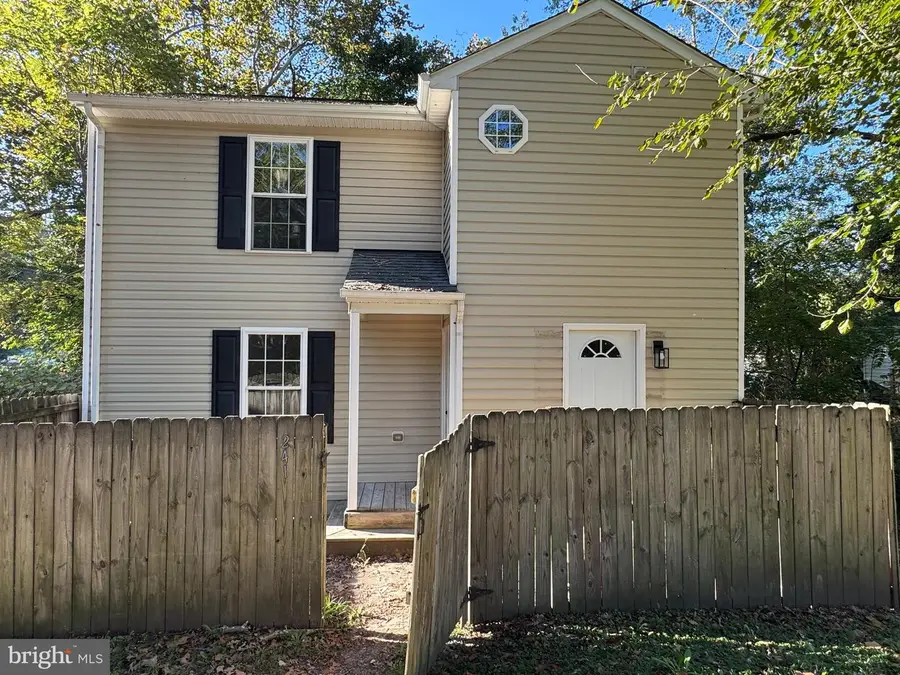 241 & 243 Cambridge St, Fredericksburg, VA 22405 - Image #3