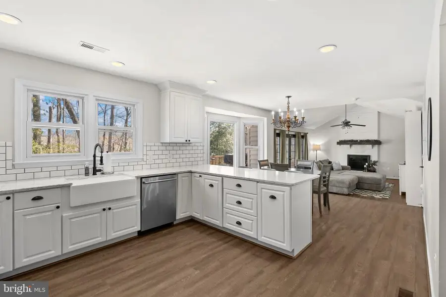 5 Apple Blossom Ct, Stafford, VA 22554 - #3