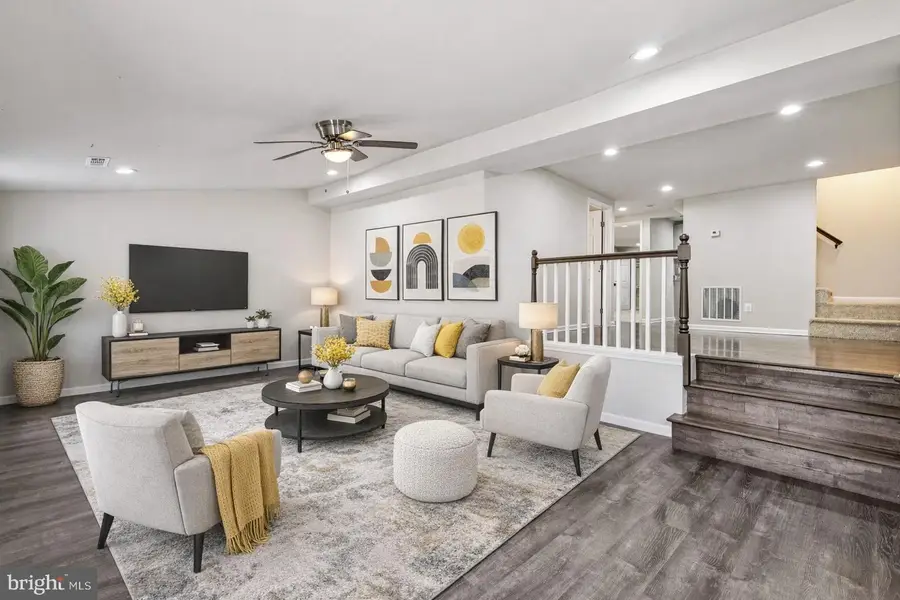 72 Hillcrest Dr, Stafford, VA 22556 - #2